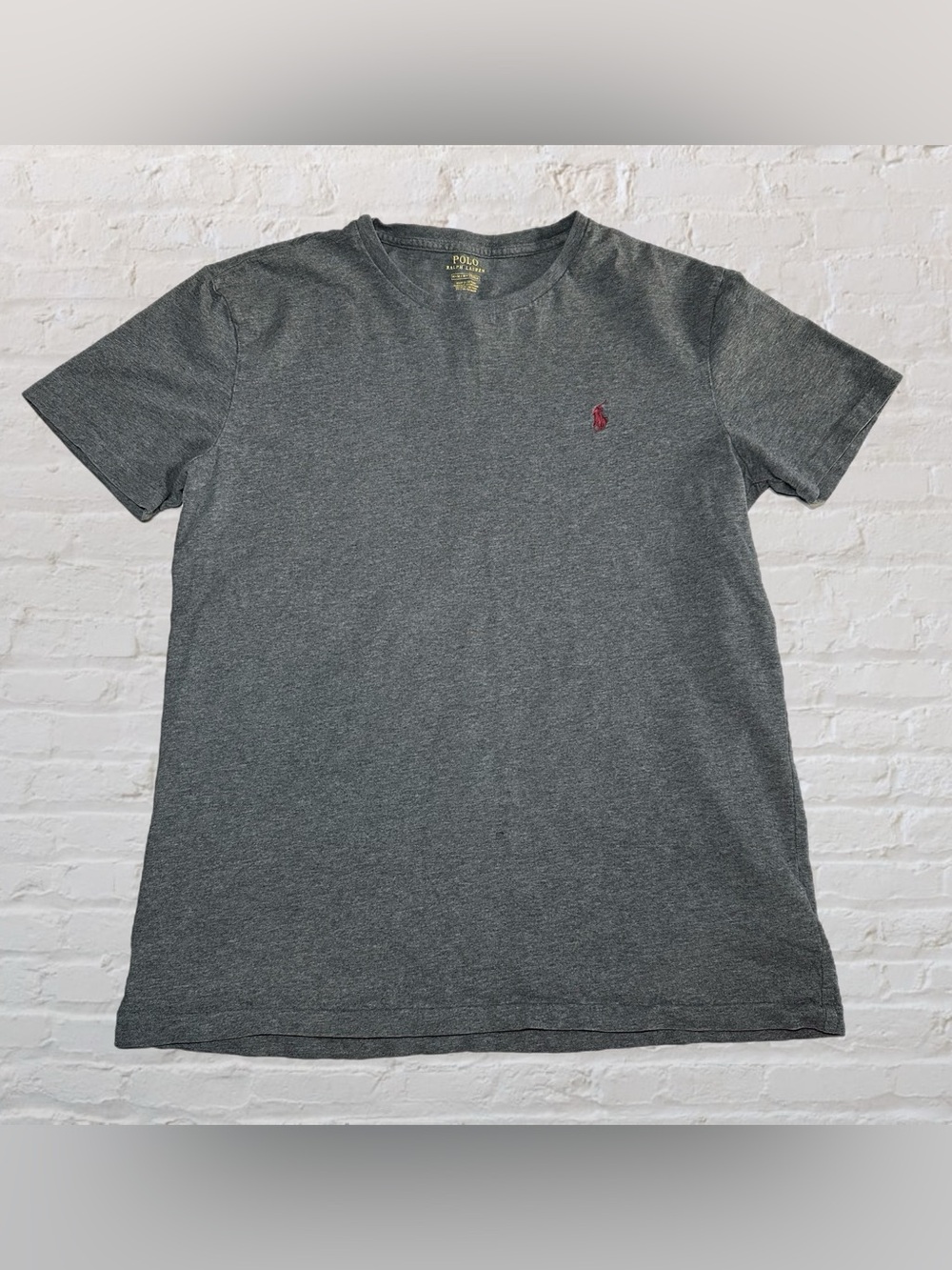 POLO by Ralph Lauren Grey Short Sleeve Men’s Red Logo Cotton Tee in Size Medium